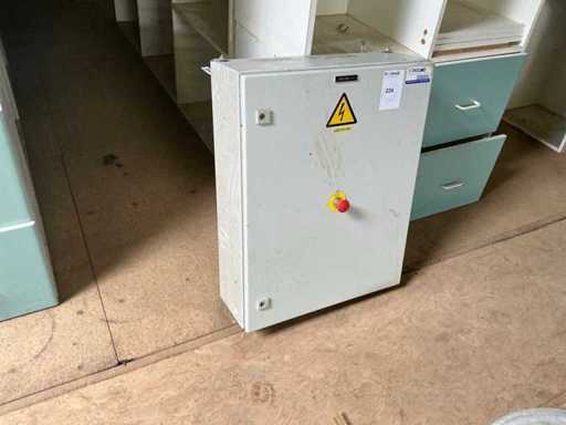 Steuerschrank