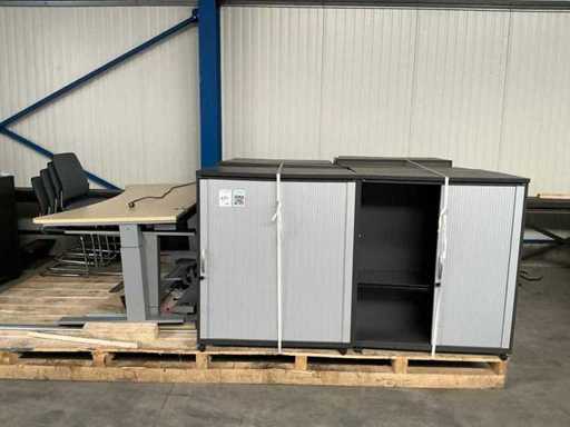 Armoires de bureau et bureaux