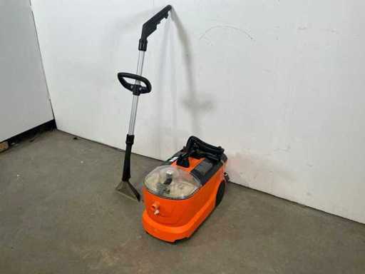 2017 Kärcher Puzzi 10/1 Carpet Cleaner