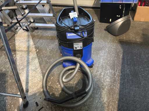 Aspirateur industriel Nilfisk Attix30