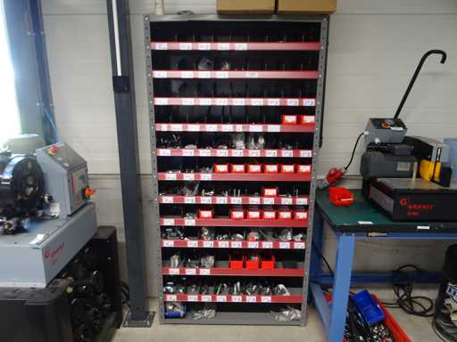 Schappenkast met persnippels