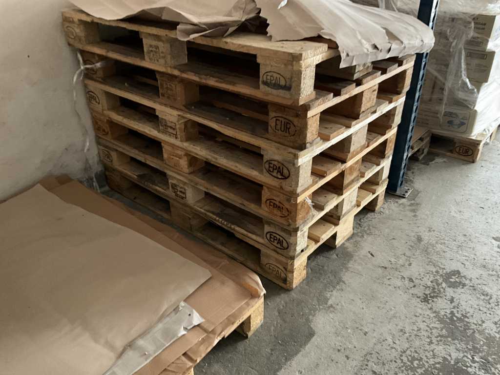 Approx. 25 euro pallets