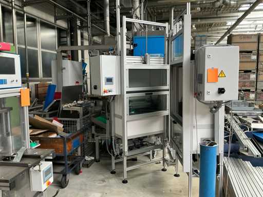 Kanya Blow Out Booth