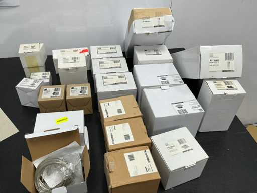 Artecta - Lot de diverse lămpi LED pentru iluminat de grădină