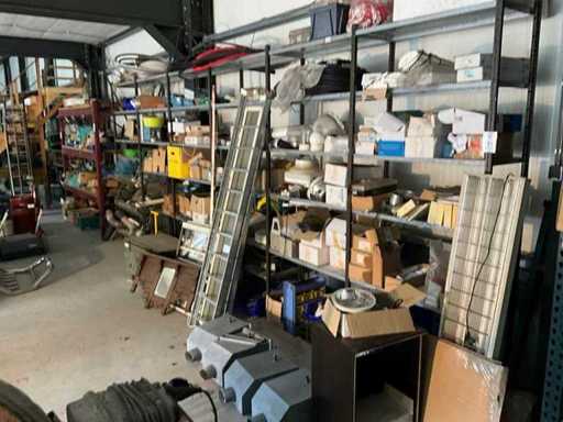Partij aannemersmateriaal