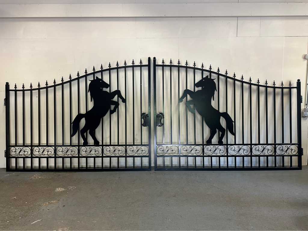 Entrance gate Horse style 596 cm