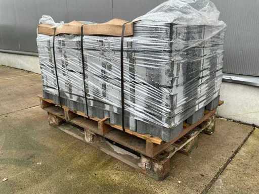 Pietre per la festa (190x)