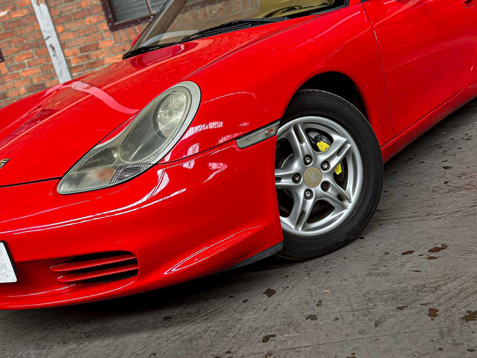 Porsche Boxster 986 2.7 220pk 2004 -Facelift- Youngtimer