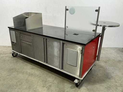 Mobile sideboard