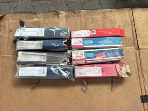 Charge von Schweißelektroden