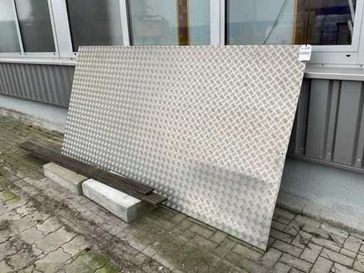 Aluminum ramp