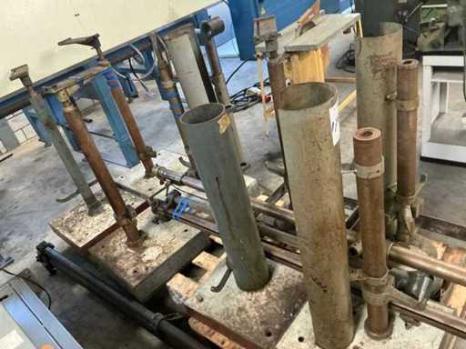 Série de pièces de machines