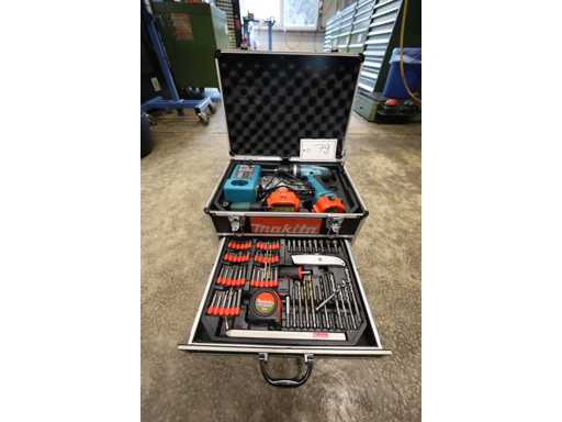 MAKITA  Bohrmaschine 