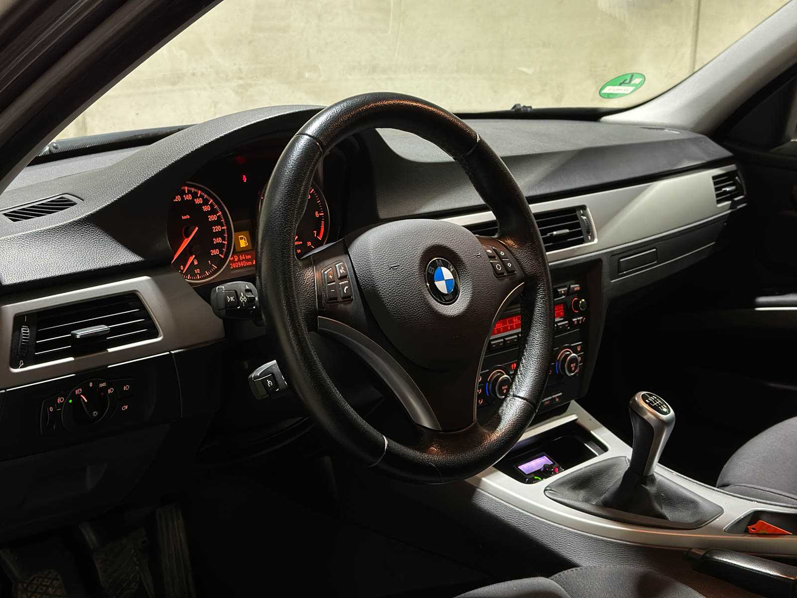 BMW 318i Touring High Executive 3-serie 141pk 2008, 22-HNJ-3 youngtimer