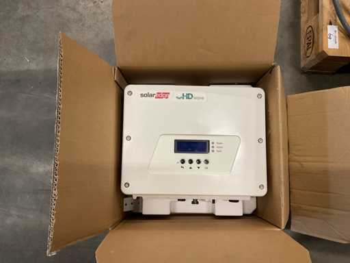 Solar Edge SE3000H Omvormer