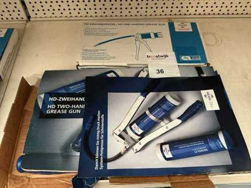 Fuchs, Fettpumpe (2x)