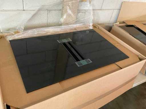 Pelgrim IKR3093 4-zone induction hob with extractor
