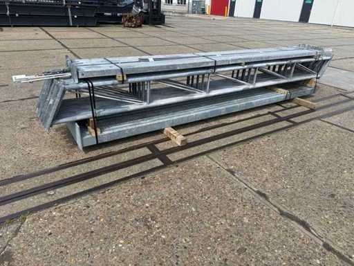 Staalconstructie 8 x 16 meter (128m2)