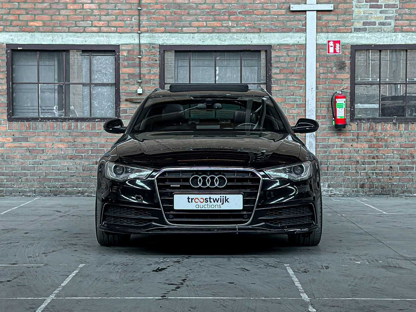 Audi A6 Avant 3.0 TDI V6 Quattro Sport Edition C7 S-Line 204pk 2014, N-433-HK