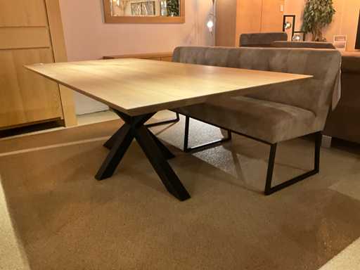 Stó? do jadalni Clivia