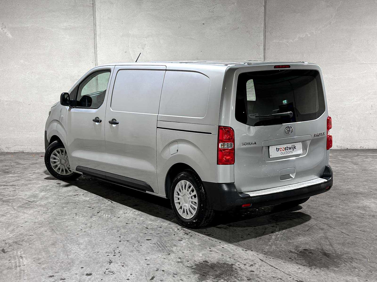 Toyota PROACE Worker 1.6 D-4D Cool Comfort 95pk 2017 (Origineel-NL), V-975-GR