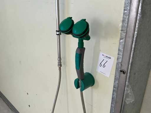 Emergency eye shower