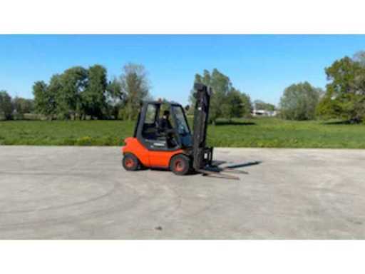 827d3a40-8982-41f1-ae4f-908703476dc2.mp4