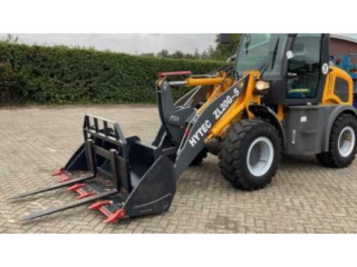 8b2bab1a-66f2-4cbd-82da-27b139396b43.mp4