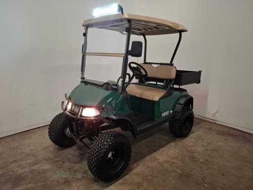 EZ-GO - RXV 4X4 - Golf Cart