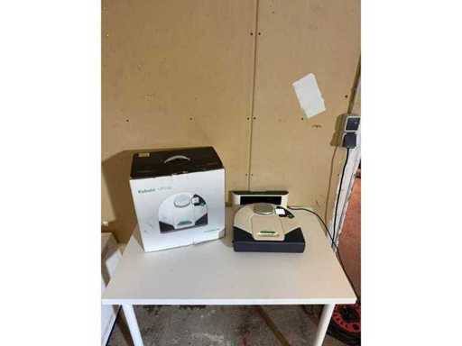 Robot vacuum cleaner Vorwerk Kobold VR100 Robot vacuum cleaner with charging station and orig. box