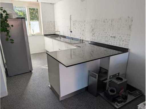Keuken met Etna / Siemens apparatuur