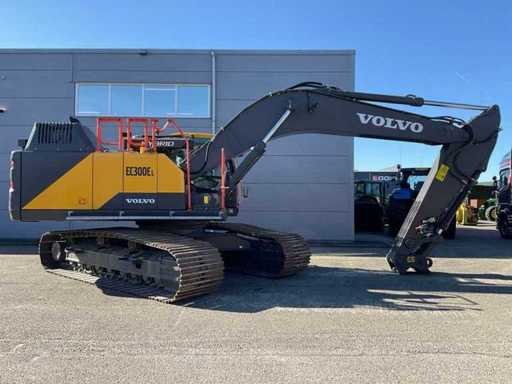 2022 Volvo EC300EL Crawler Excavator