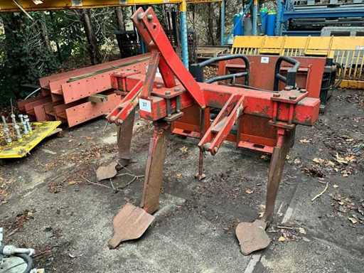 Sous-terreuse Cappon Tripod