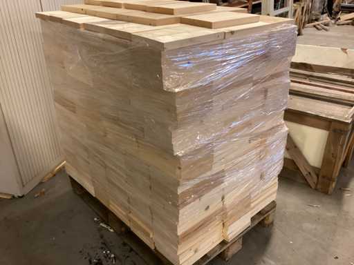 Spruce 300x195x25 mm Planed boards
