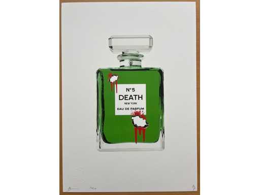 DEATH NYC: Chanel Death Perfume