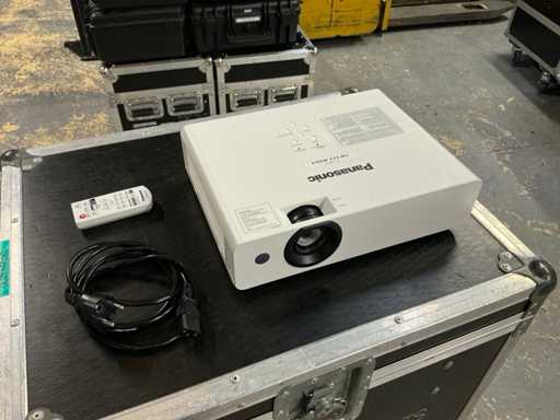 Panasonic PT-LW373 Projektor