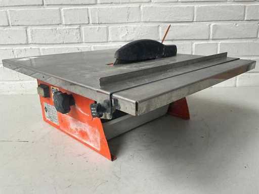 Rubi ND-200 Tile Sawing Machine