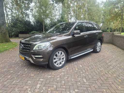 Mercedes-Benz - 2012 - Classe M - 350 - T-644-PT