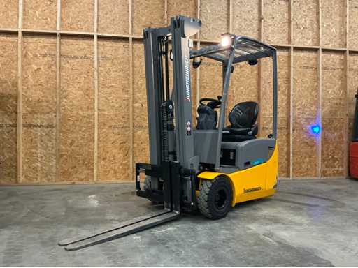 Jungheinrich - 2019 - EFG 113 - Reach truck