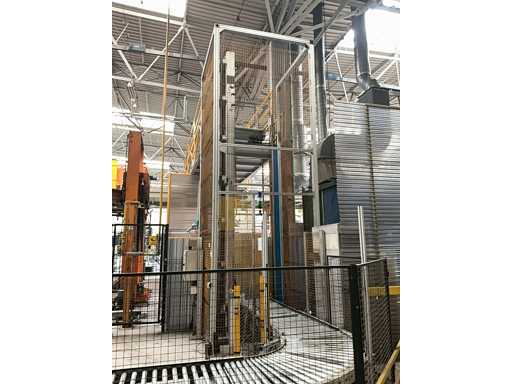 Trasportatore a rulli/Trasportatore elevatore