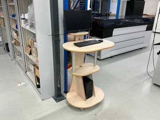 HP Z1 Desktop G9 mit Monitor