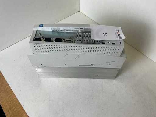 Lenze EVS9322-P Frequenzwandler