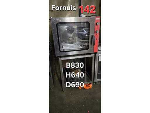 Ofen auf dem Stützrahmen