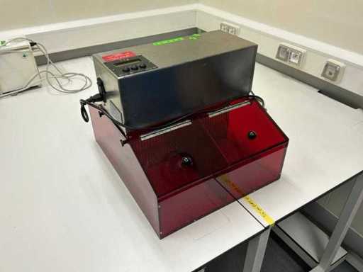 VETTECH Unit 17 Pet Shop Equipment