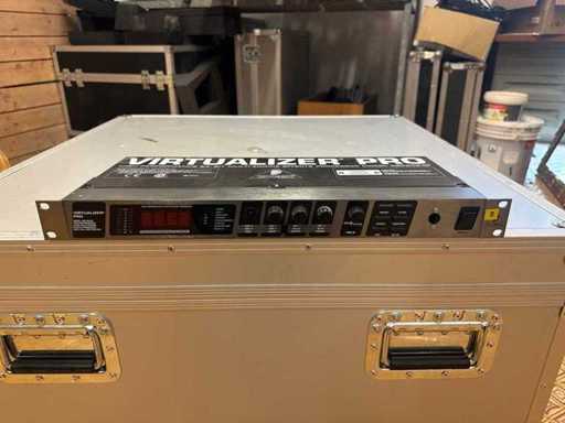 Behringer - Virtualazer Pro Modell dsp2024p - 24-Bit-digitaler Multieffektprozessor mit zwei Motoren