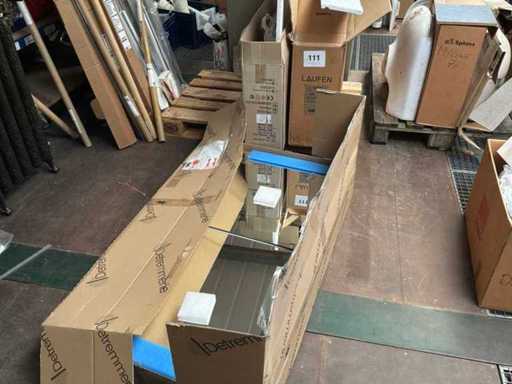 Washbasins with mirror cabinet