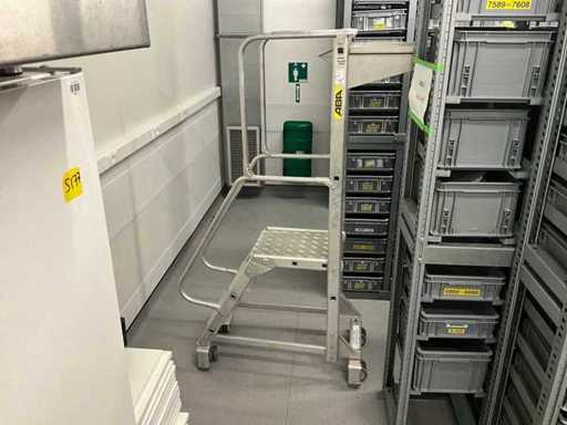 Scala a gradini ABA con 3 gradini su ruote