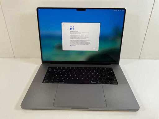 Apple MacBook Pro 16", Apple M1 Pro, 32GB RAM, 500GB NVMe Laptop