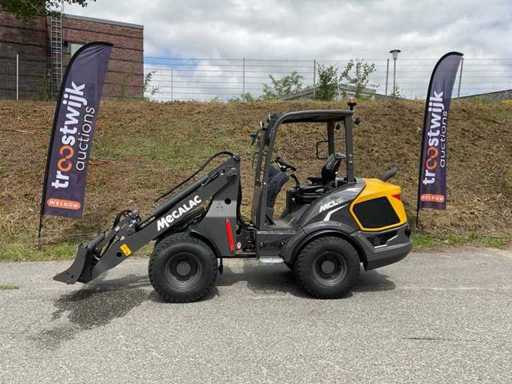 Mecalac MCL8 Compacta Cargadora de Ruedas de Alta Elevación 2026