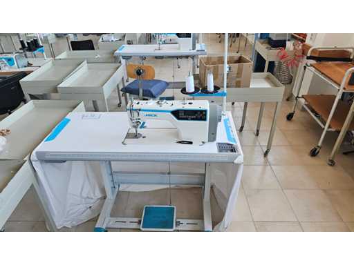 JACK A4E Przemysłowa maszyna do szycia • Jack • A4E